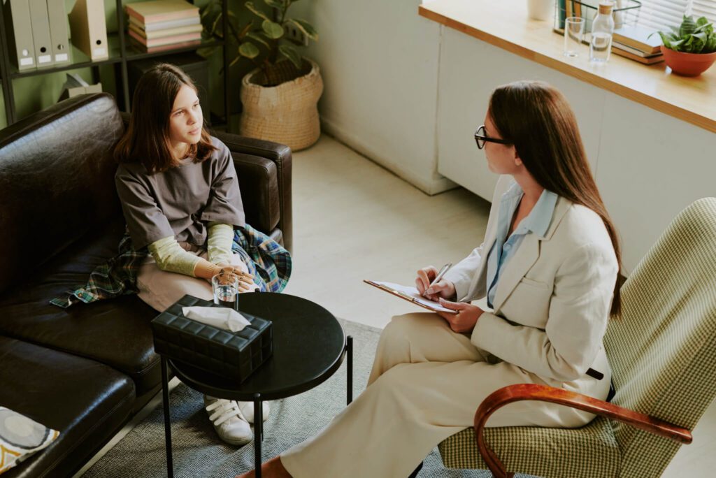 What Is Trauma-Informed Therapeutic Coaching and How Is It Different from Therapy-